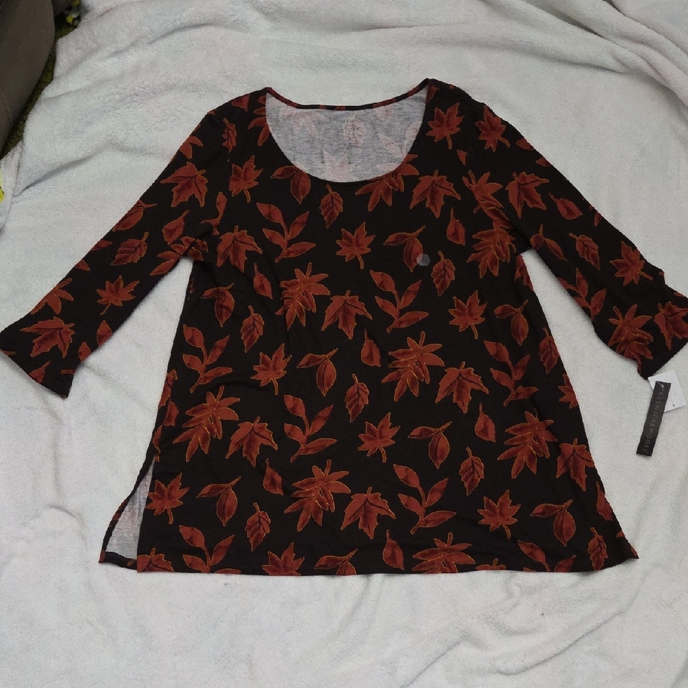 Preswick & Moore Leave Quarter Length Top Size Large